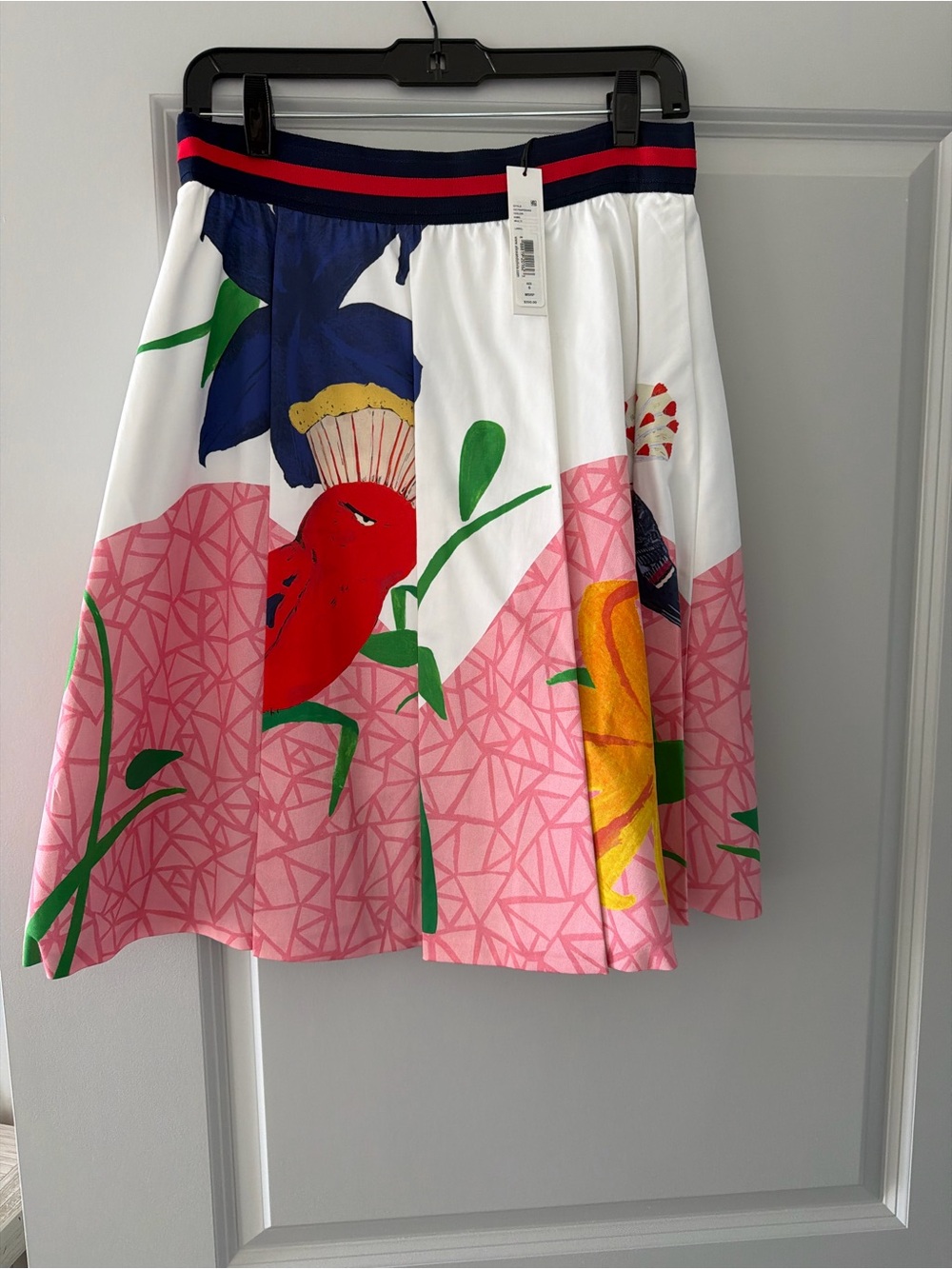 Alice + Olivia Multicolor Floral Circle Skirt in Pink, White & Navy